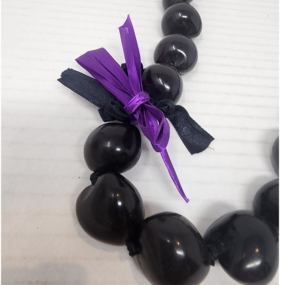 Kukui Nut Lei Necklace Black Hawaiian Ribbon Tie Strand Jewelry‎ - Picture 3 of 3